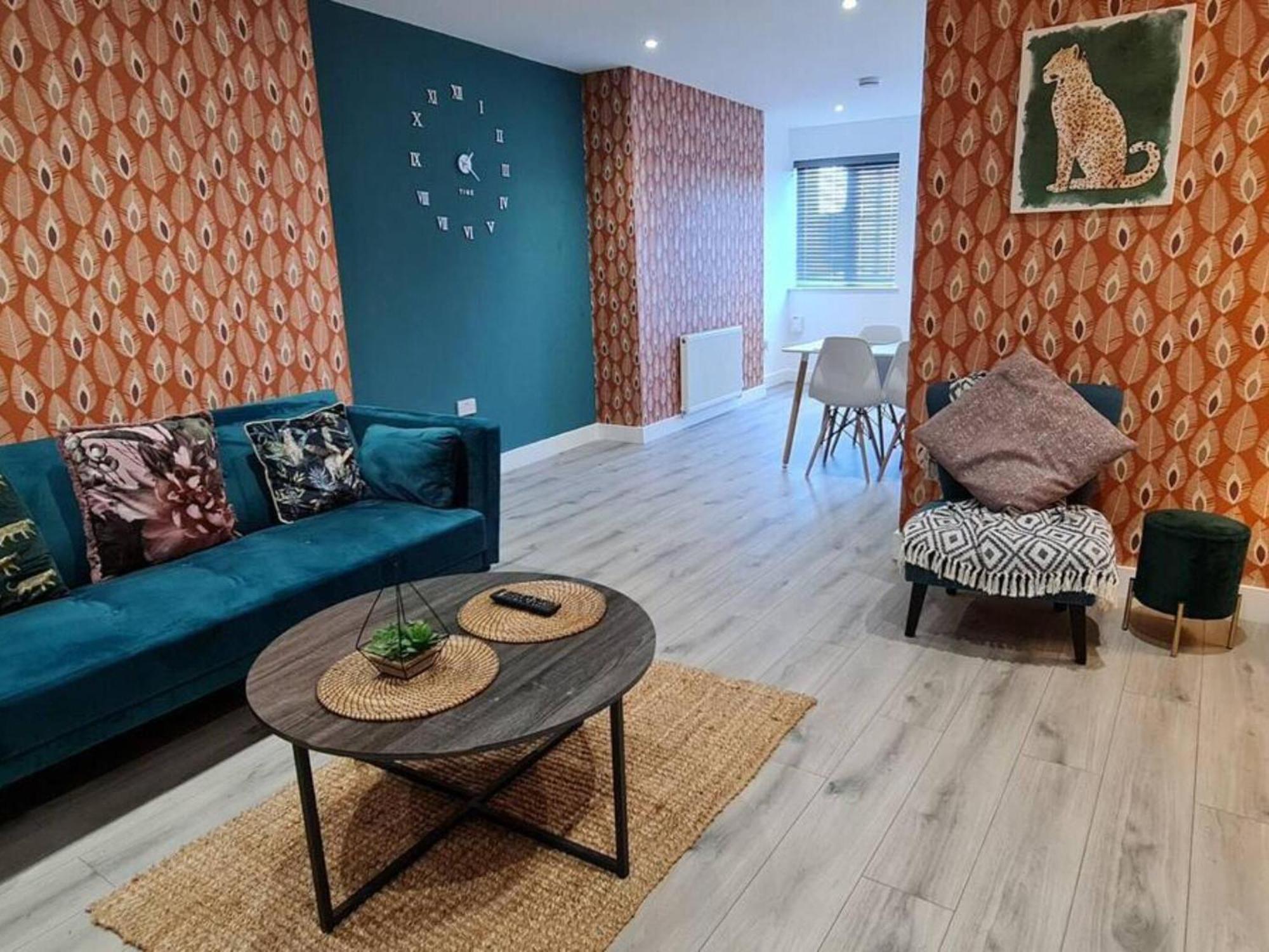 The Ecclesian Deluxe Apartments Near Trafford Centre Eccles Train Station Manchester Kültér fotó