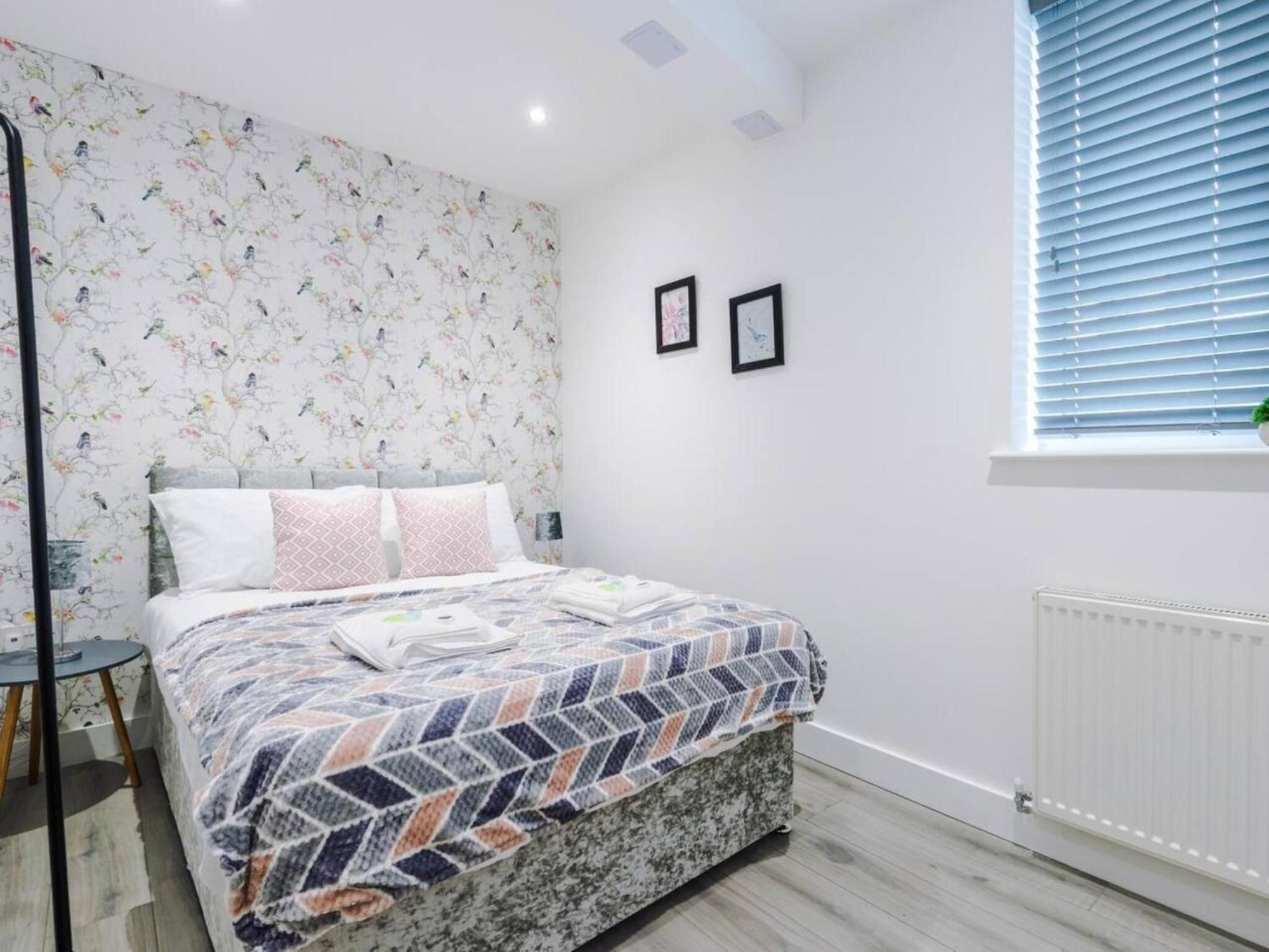 The Ecclesian Deluxe Apartments Near Trafford Centre Eccles Train Station Manchester Kültér fotó